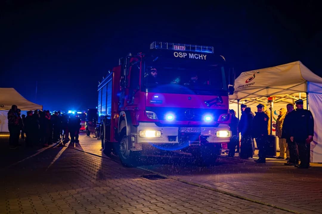 Przekazanie wozu bojowego dla OSP Jaraczewo