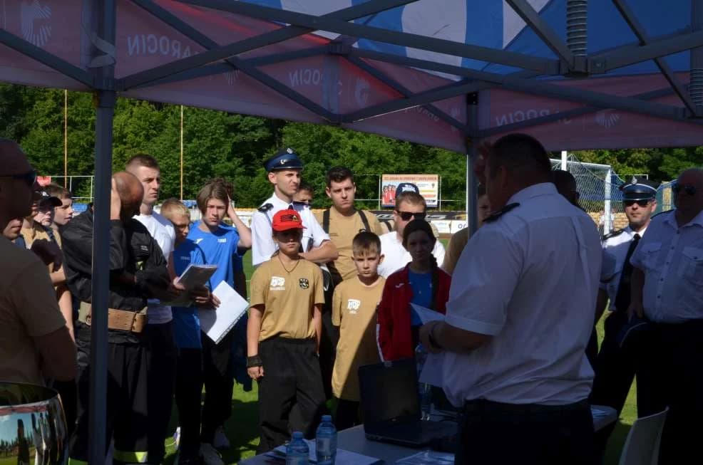 Gminne Zawodu Sportowo-Pożarnicze w Jarocinie — zdjęcie 3 z 69