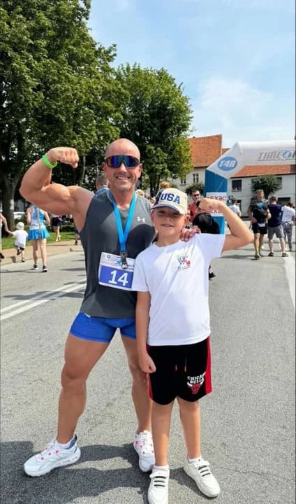 W tym roku pobiegł w Górce Żerkowskiej - biegu ulicznym na 10 km — zdjęcie 6 z 15