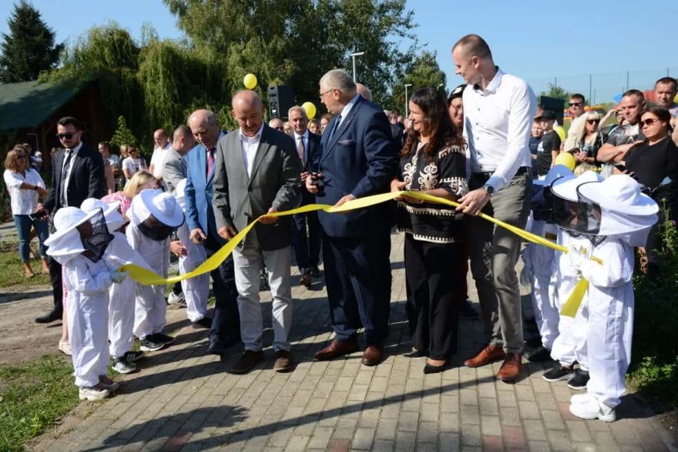 „Pszczeli Zakątek Radlin” - pierwsza w regionie edukacyjna pasieka otwarta [ZDJĘCIA]