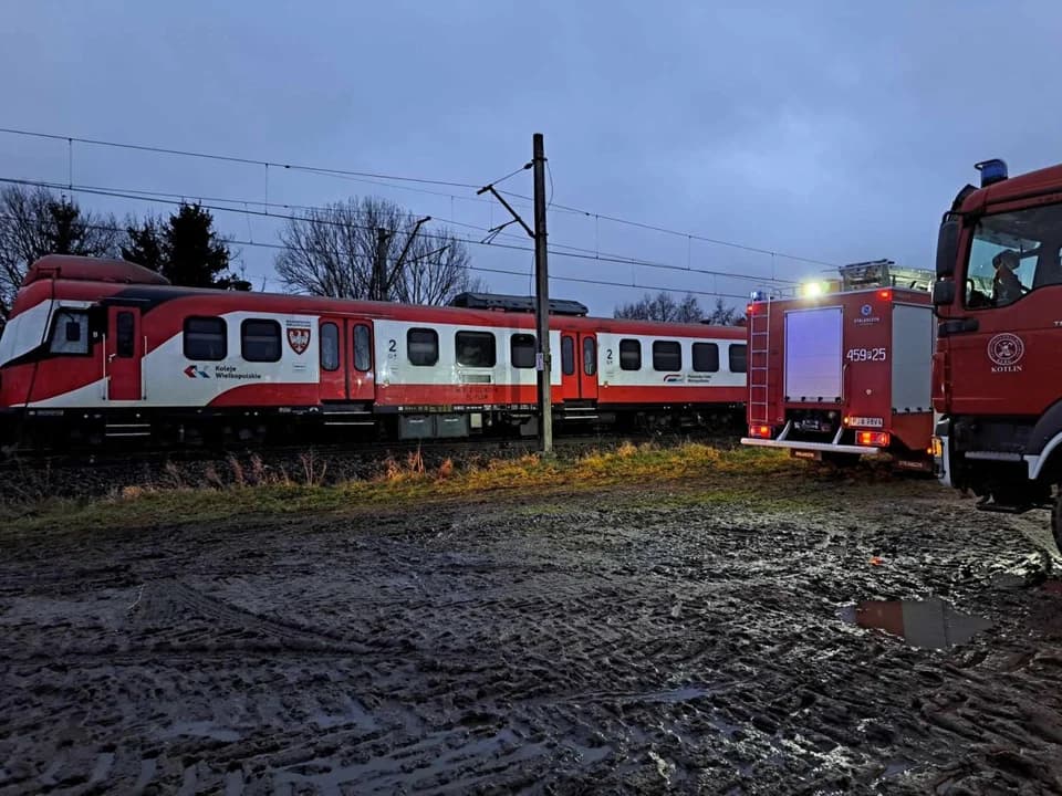 Śmiertelny wypadek na przejeździe kolejowym w Wyszkach