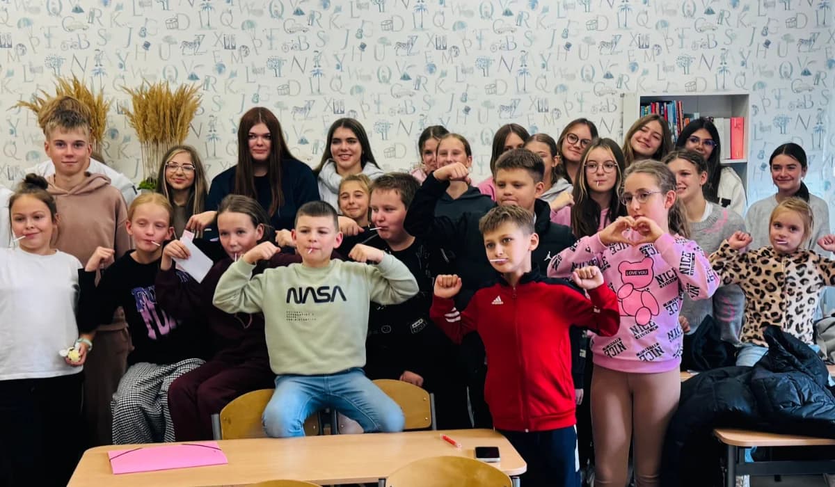 W szkołach powstają Kluby Wesołych Ogrodników, rozwija się też wolontariat dorosłych
