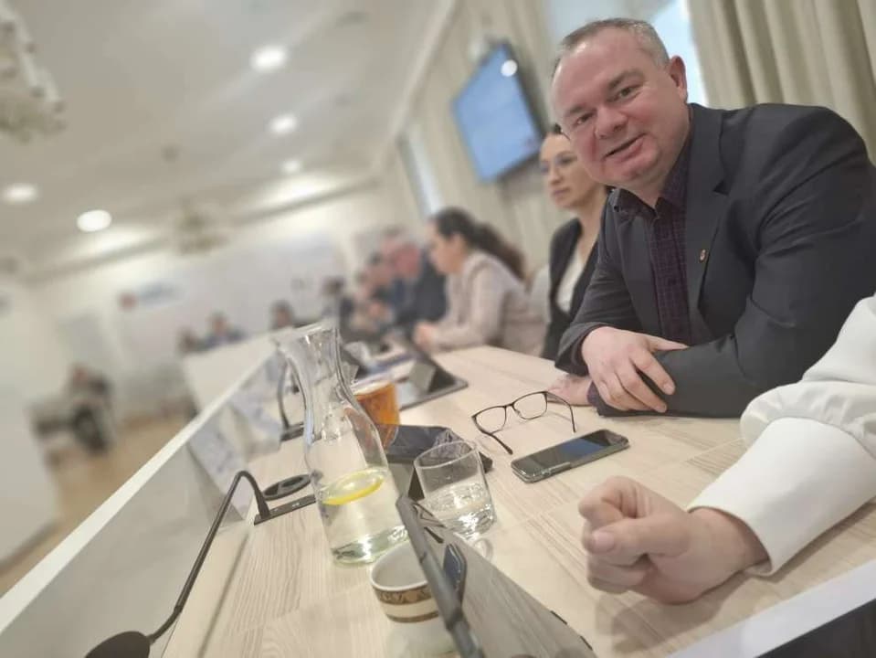 Przegrupowanie sił w Radzie Miejskiej w Jarocinie. Burmistrz pozbawiona większości. Kto, kogo zastąpił - podajemy SZCZEGÓŁY [SONDA] — zdjęcie 2 z 9