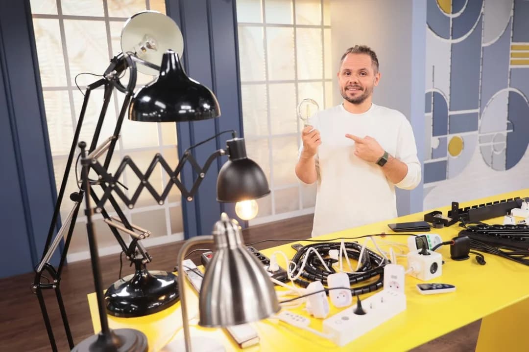 Konrad Koterba, znany jako Pan Gadżet, pochodzi z Jarocina. Możecie go oglądać w Dzień Dobry TVN — zdjęcie 3 z 22