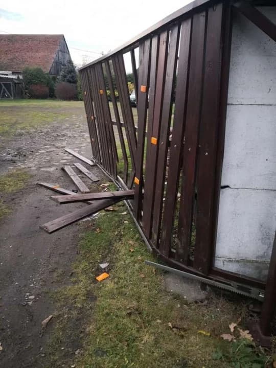 Progi zwalniające na ilicy Warcianej w Jarocinie — zdjęcie 4 z 13