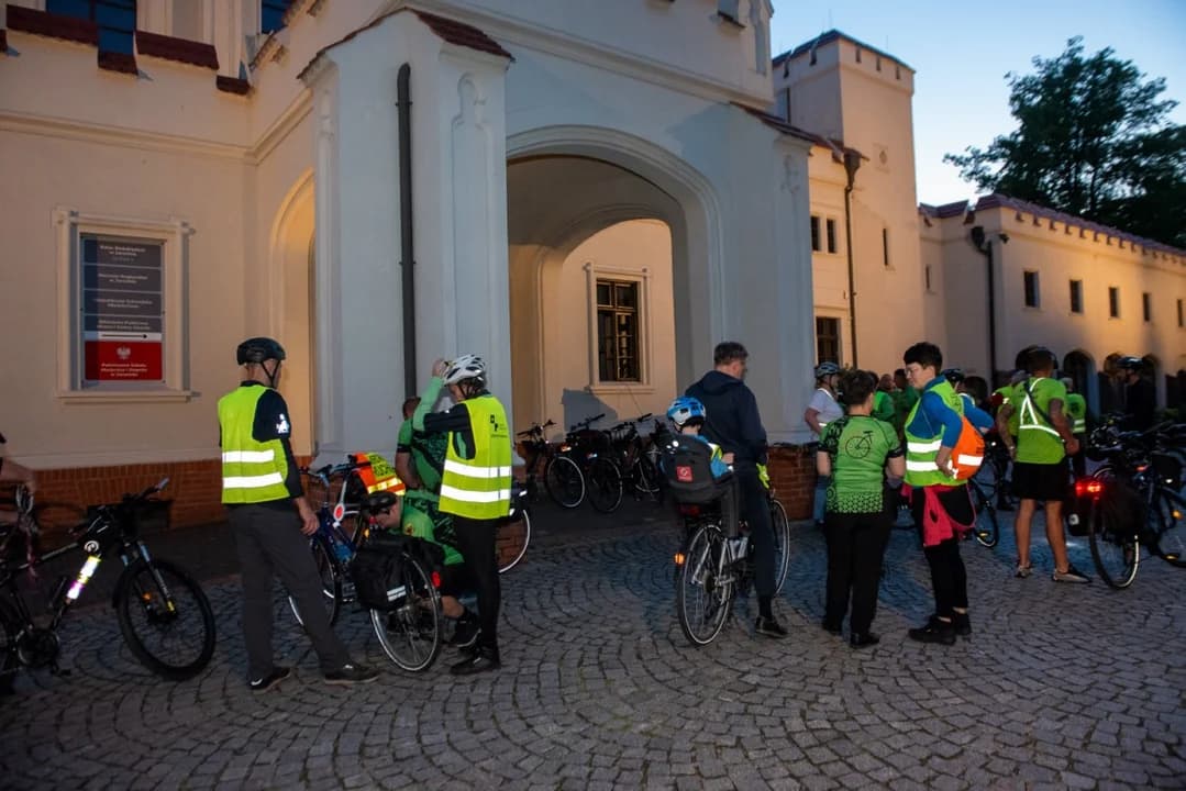 W sobotę, 29 sierpnia odbył się Nocny Rajd Rowerowy. Uczestnicy przejechali go w hołdzie Zbyszkowi Glapie - Nocnemu Komandorowi