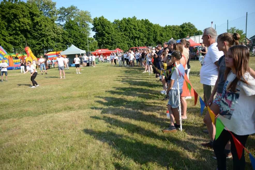 Trwają rozgrywki Turnieju Sołectw gminy Jarocin. W szranki stają kolejne miejscowości [ZDJĘCIA, AKTUALIZACJE]