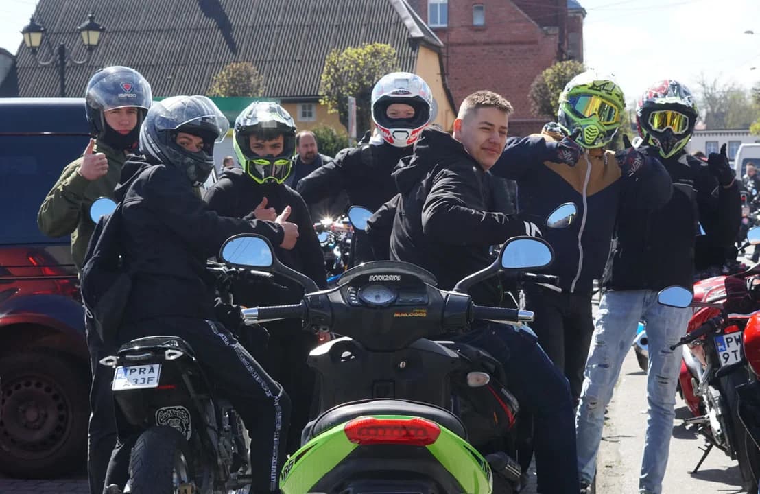 Rekordowe otwarcie sezonu motocyklowego w Piaskach!