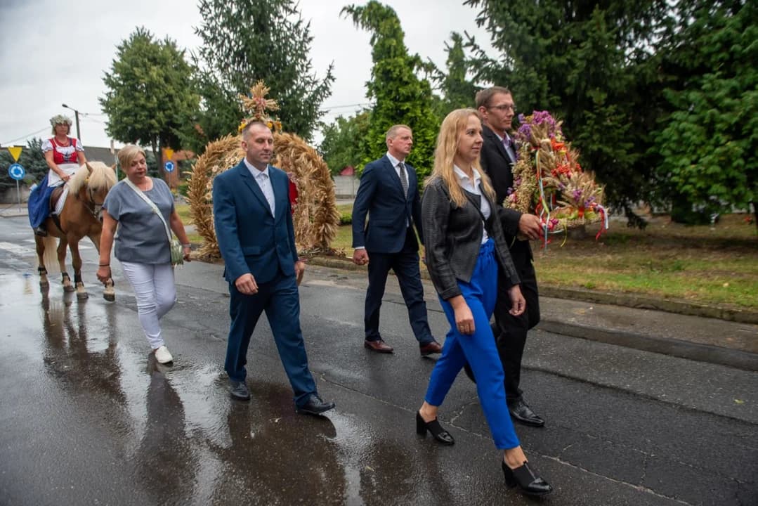 Mieszkańcy Cielczy dziękowali za zebrane plony podczas dorocznych dożynek.