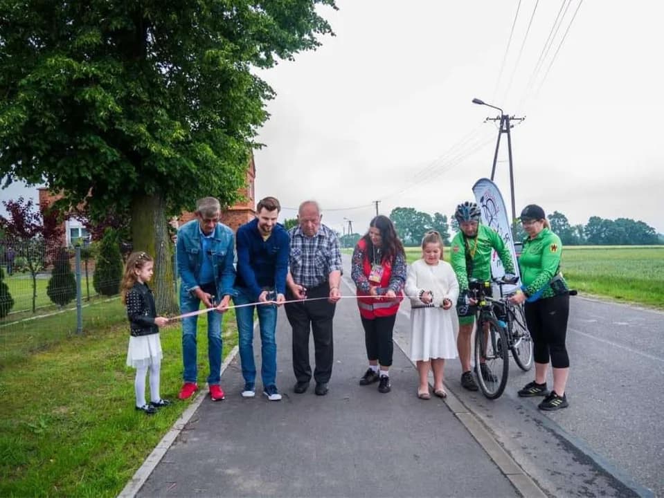 Nowy odcinek ścieżki rowerowej Słupia - Wola Książęca został oddany do użytku [ZDJĘCIA]