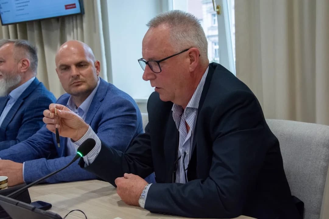 Burzliwie o nowej wysokości diet w Radzie Miejskiej w Jarocinie. Była przewodnicząca rady przeprasza [ZDJĘCIA, SONDA]