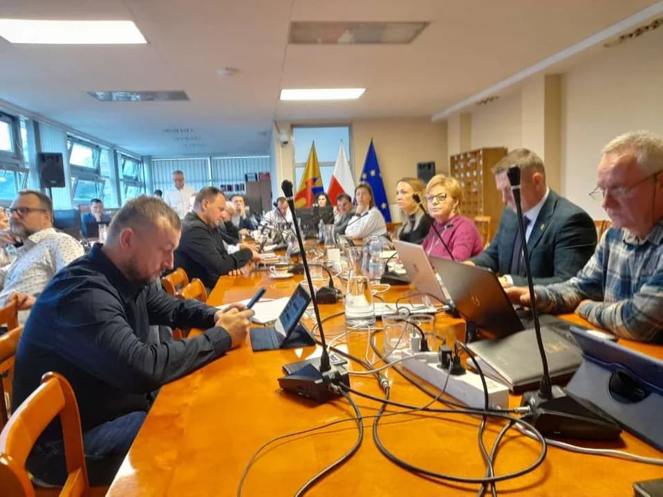 Sesja Rady Miejskiej w Jarocinie (25 października 2023) — zdjęcie 5 z 44