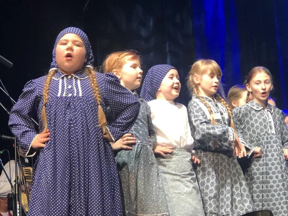 40-lecie Zespołu Folklorystycznego Snutki z Potarzycy — zdjęcie 5 z 201
