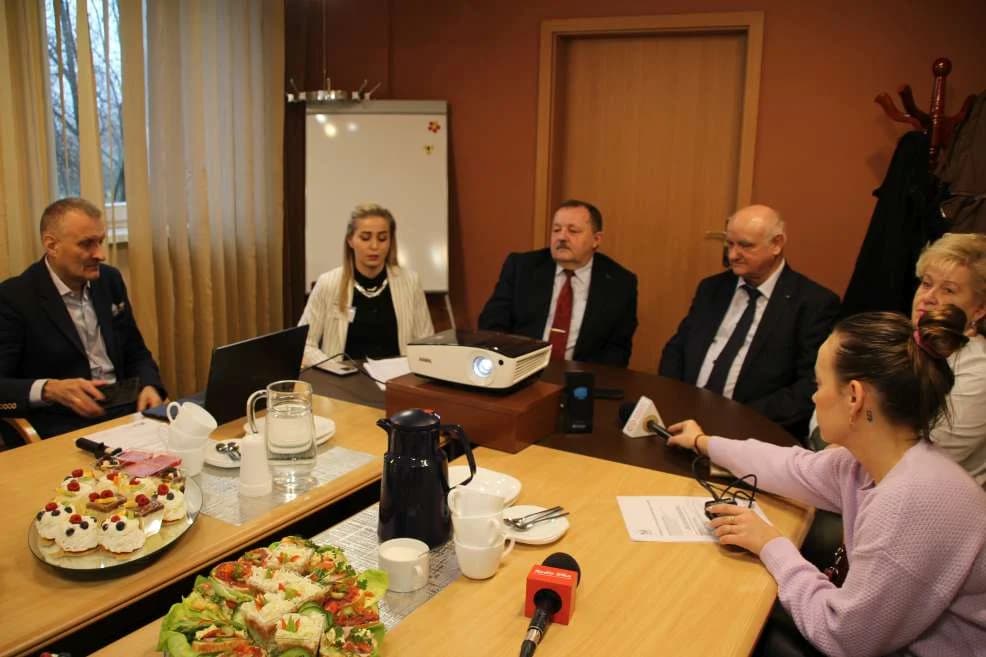 Szpital Powiatowy w Jarocinie uzyskał Certyfikat Akredytacji Ministerstwa Zdrowia [ZDJĘCIA]