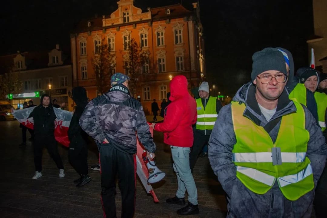 I Jarociński Marsz Niepodległości. Organizatorzy liczyli na ok. 900 osób. Czy tyle przyszło?