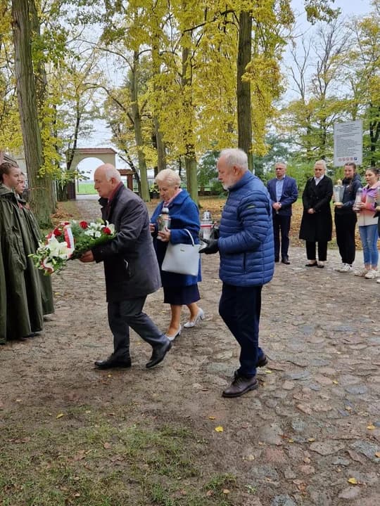 Pamiętali o rocznicy utworzenia obozu przejściowego w Cerekwicy Nowej — zdjęcie 5 z 7