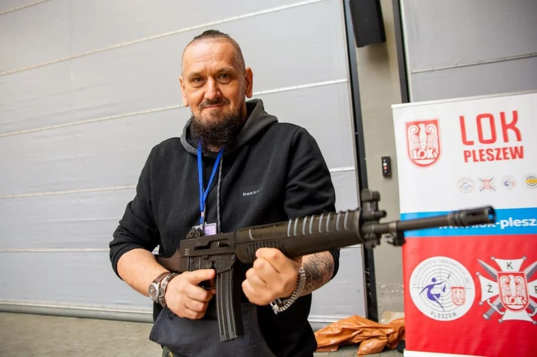 Festyn charytatywny "Razem dla Julki" w Jarocinie. Ludzie zjednoczyli się, aby pomóc [ZDJĘCIA] — zdjęcie 3 z 63