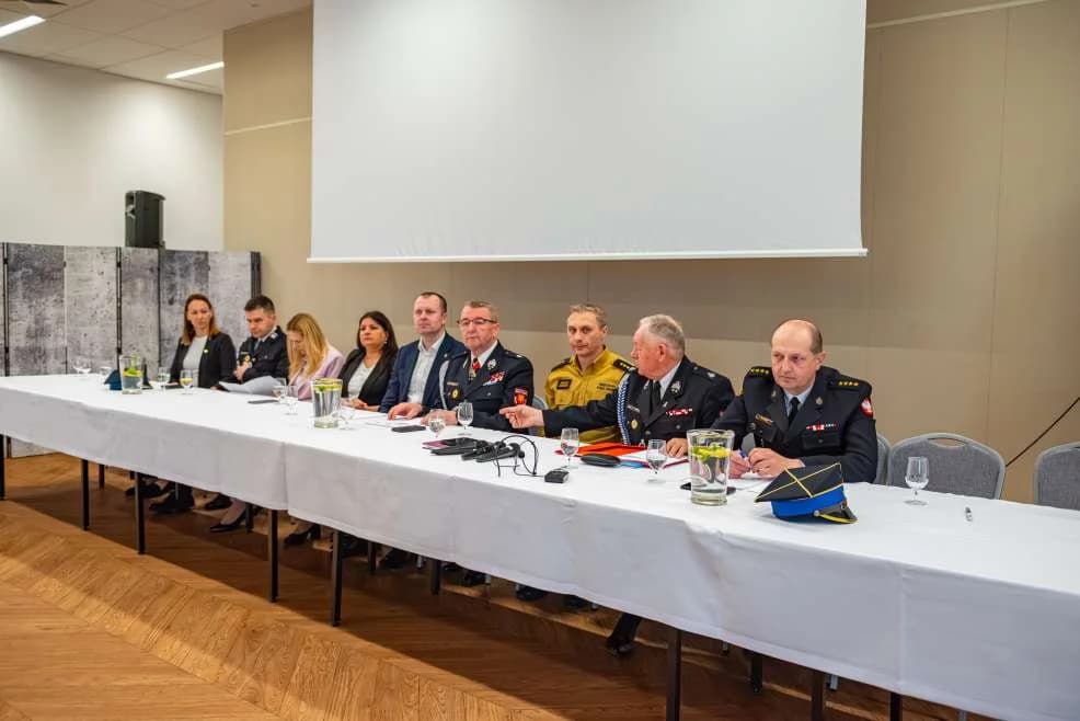 W zebraniu sprawozdawczo-wyborczym ZOSP Jarocin uczestniczyli zaproszeni goście. — zdjęcie 2 z 86