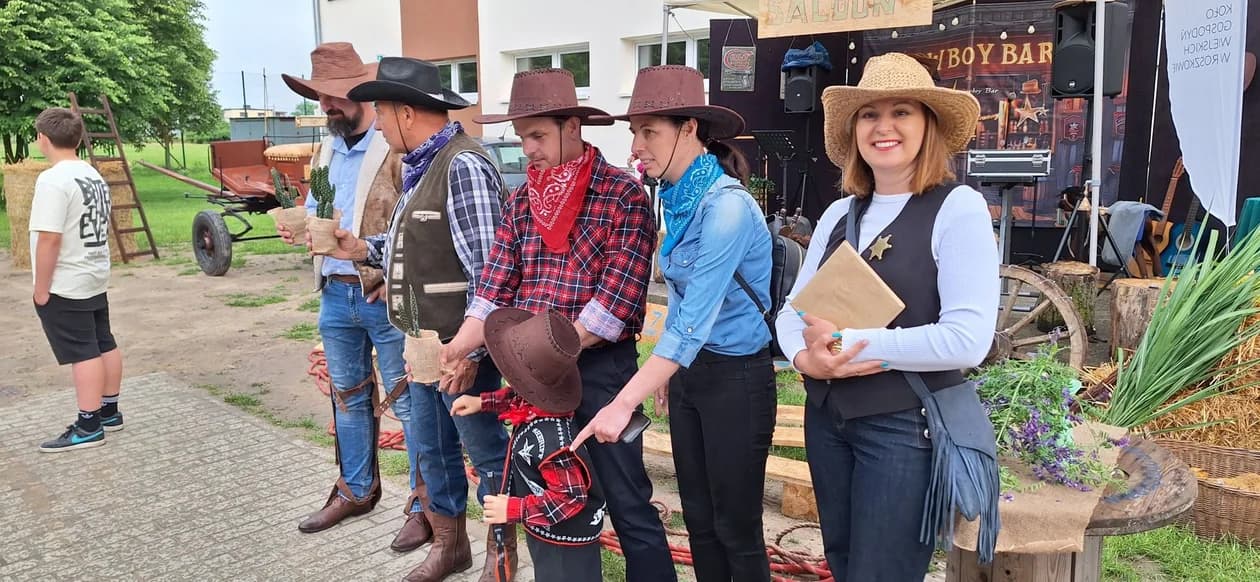Dziki Zachód zawitał do Roszkowa – II Dzień Sąsiada za nami!