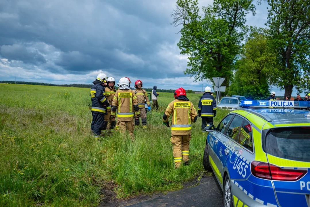 Kolizja na skrzyżowaniu w Chrzanie [ZDJĘCIA] — zdjęcie 4 z 15