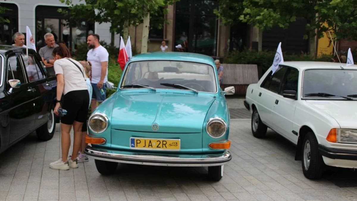 Ceremonia rozpoczęcia 3. Rally and Race Rajdu Jarocińskiego