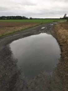 Droga w Szypłowie w złym stanie