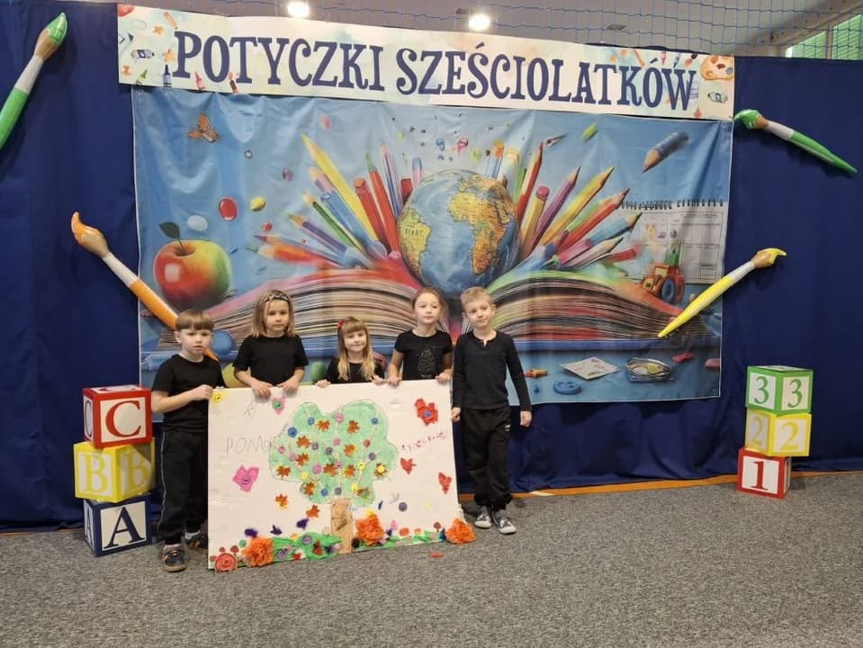 „Potyczki sześciolatków” w jarocińskiej „trójce” — zdjęcie 3 z 37