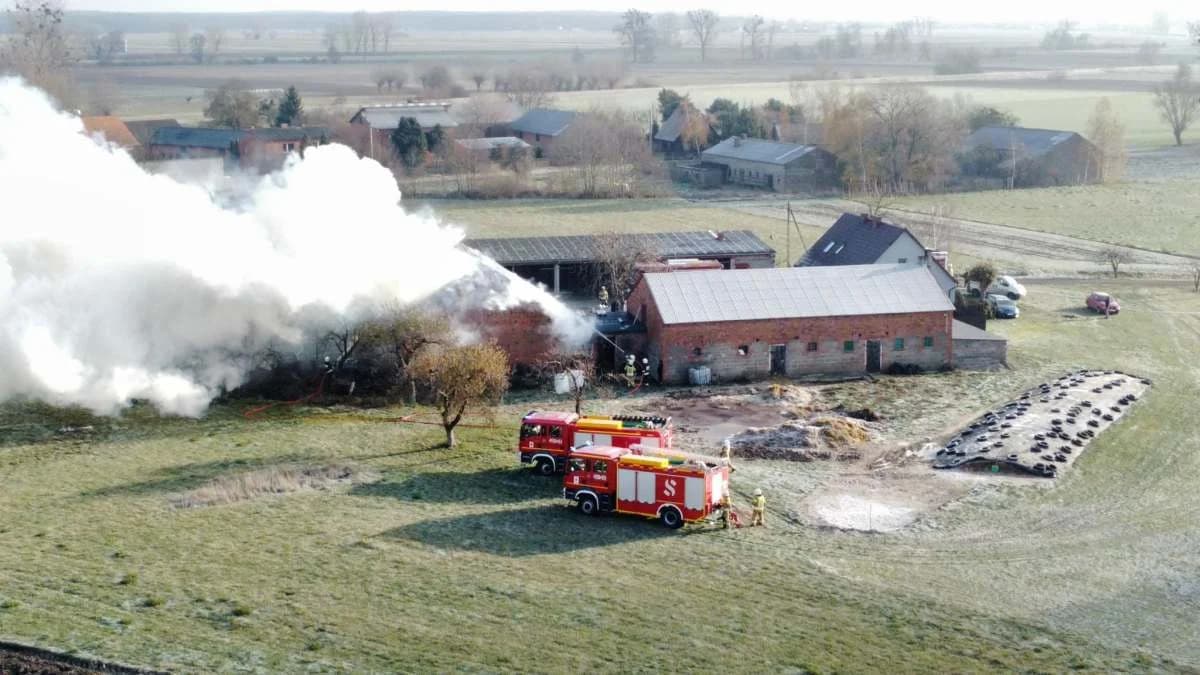 Pożar w Chwałowie. Akcja trwa już kilka godzin