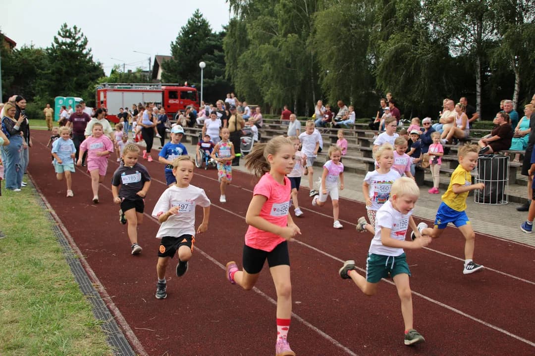 Bieg Pomidorków 2026 w Kotlinie — zdjęcie 1 z 198