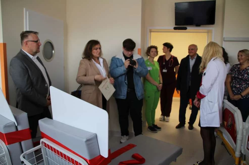 Nowe łóżka od fundacji Ronalda McDonalda trafiły do oddziału dziecięcego jarocińskiego szpitala [ZDJĘCIA] — zdjęcie 6 z 6