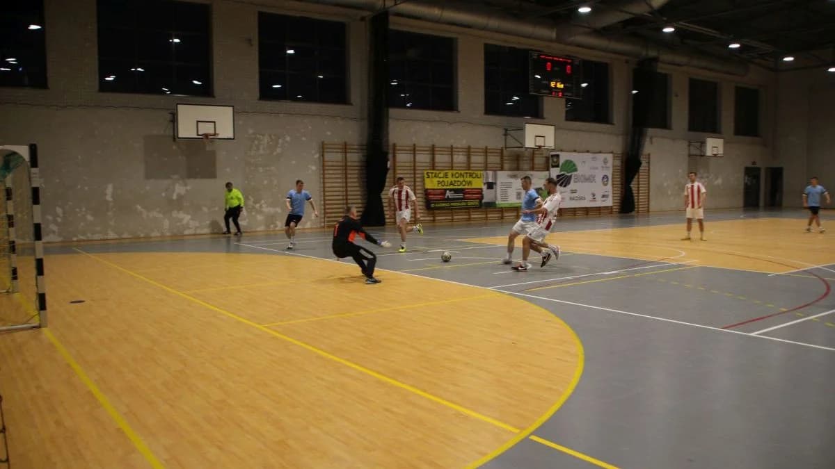 8. kolejka JLHPN