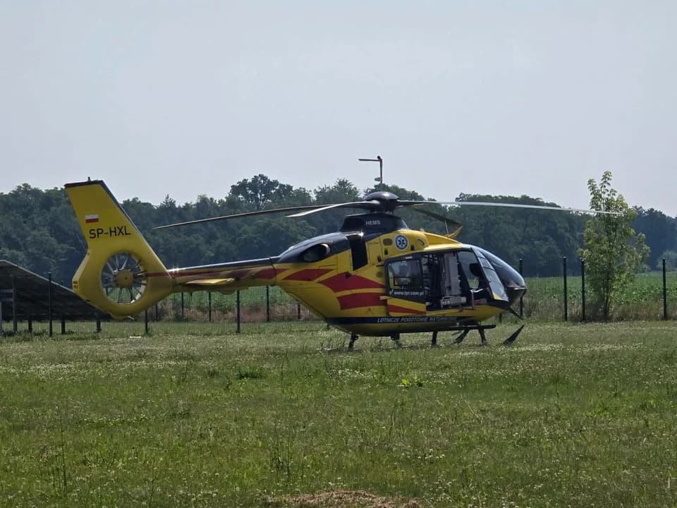Wypadek na terenie jednej z firm w Klęce — zdjęcie 2 z 4