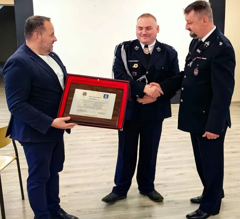 W Nowym Mieście nad Wartą odbył się Zjazd Oddziału Gminnego Związku Ochotniczych Straży Pożarnych RP. Spotkanie służyło podsumowaniu ostatnich pięciu lat działalności organizacji oraz wyłonieniu władz na nową kadencję 2026–2031.
