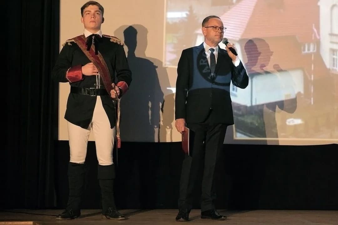 Kościuszko 100 lat temu został patronem liceum w Jarocinie. Szkoła świętuje jubileusz z "Luxtorpedą" [ZDJĘCIA]