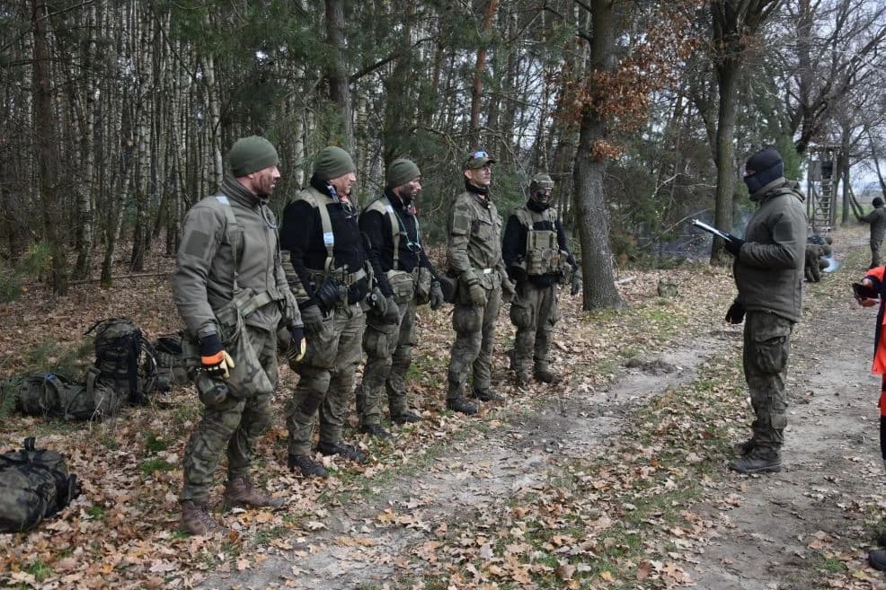 Szkolenie SERE w jarocińskich lasach — zdjęcie 6 z 28
