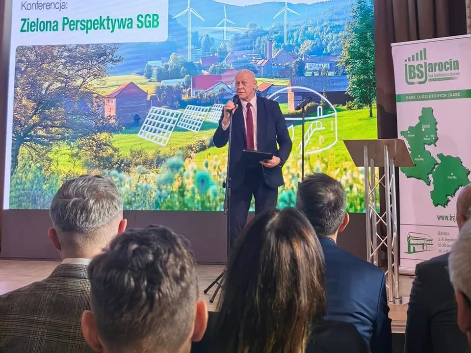 Konferencja "Zielona Perspektywa SGB" w Ostrowie Wlkp., czyli co  banki spółdzielcze mogą zaoferować przedsiębiorcom [ZDJĘCIA]