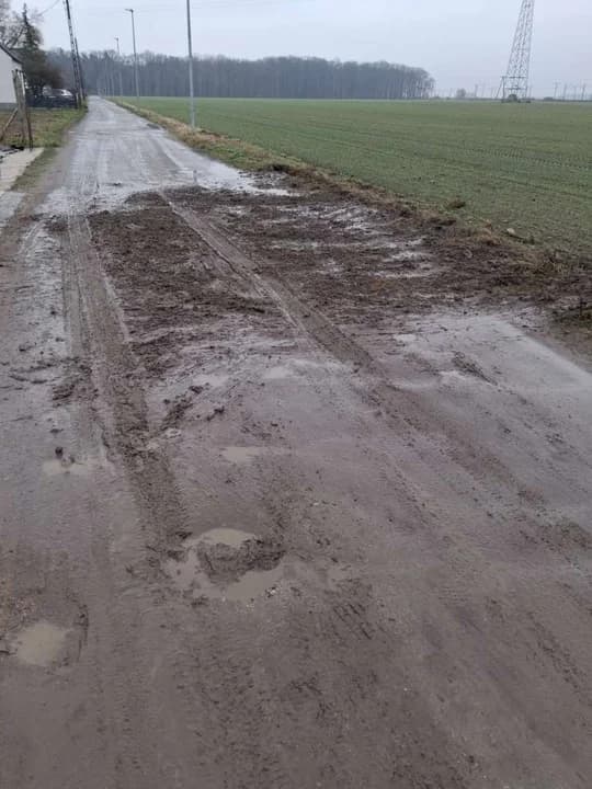Ulica Łanowa w Jarocinie wymaga remontu — zdjęcie 3 z 12
