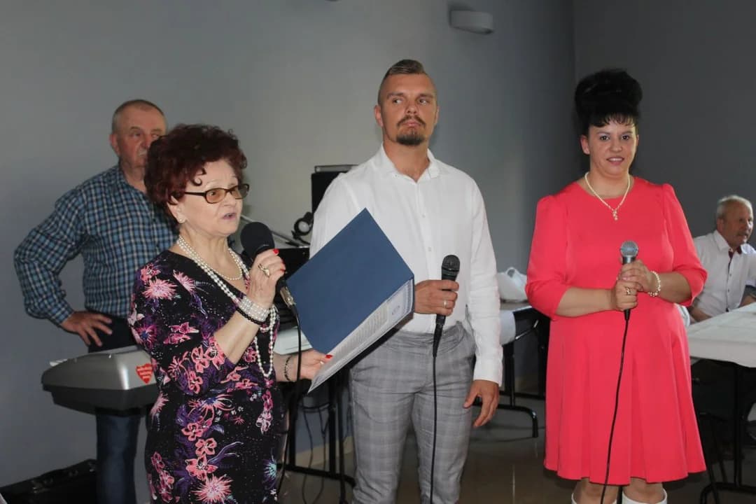 Dzień Matki w kole nr 1 Polskiego Związku Emerytów, Rencistów i Inwalidów w Jarocinie [ZDJĘCIA]