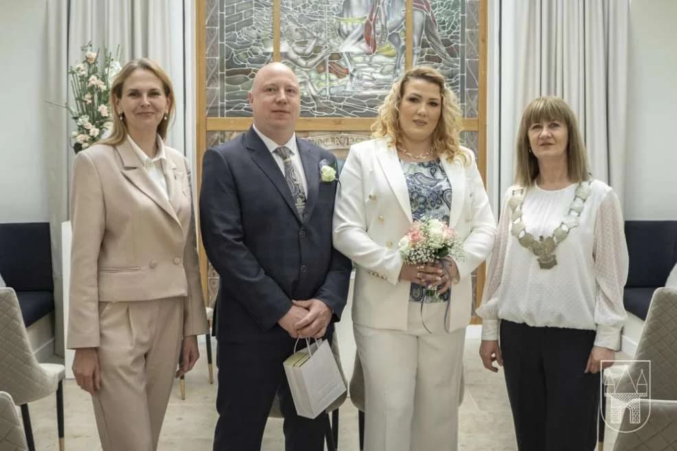 Śluby cywilne w najbardziej reprezentacyjnym miejscu w Jarocinie [ZDJĘCIA, SONDA]