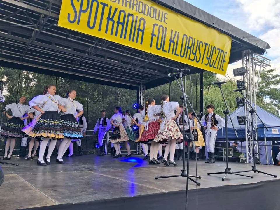 Międzynarodowe święto folkloru w Dobrzycy! Jutro wielki finał w Jarocinie [ZDJĘCIA]