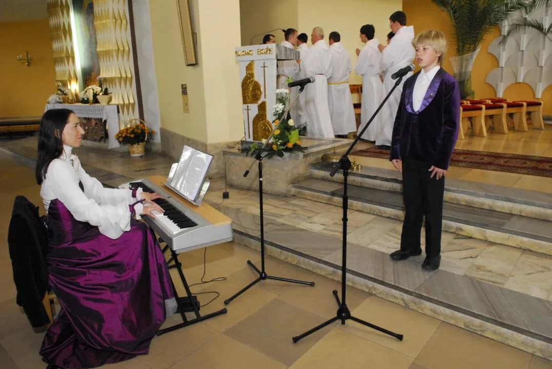 Rozpoczyna się świętowanie 90-lecia franciszkanów. Inauguracja w niedzielę w Jarocinie — zdjęcie 2 z 93