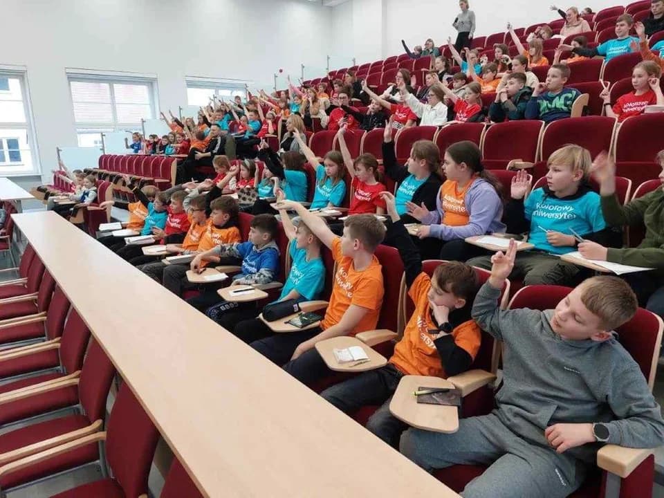 Wykład na uniwersytecie i sesja młodych radnych w Żerkowie