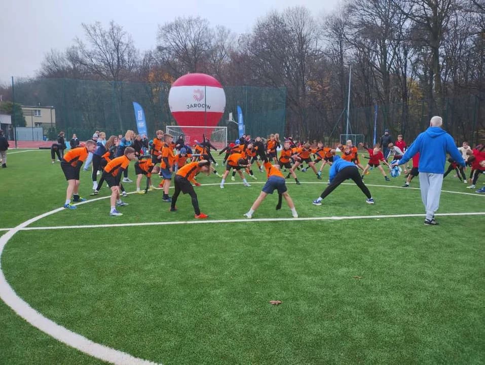 Sukces uczniów jarocińskiej „piątki” w Finale Ogólnopolskiego Turnieju „Z Orlika na Stadion” [ZDJĘCIA, SONDA]