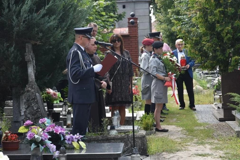 Święto Wojska Polskiego w 16. Jarocińskim Batalionie Remontu Lotnisk [ZDJĘCIA]