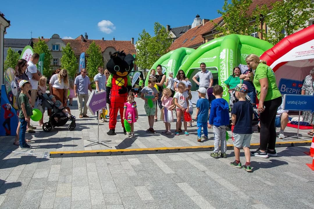 Piknik rodzinny na Rynku w Jarocinie