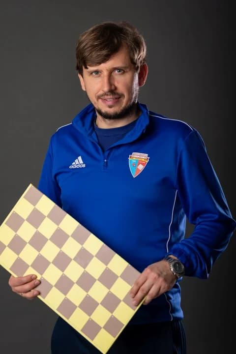 Kluczem do sukcesu jest systematyczna praca i pasja do sportu. Rozmowa z Andrzejem Ziają
