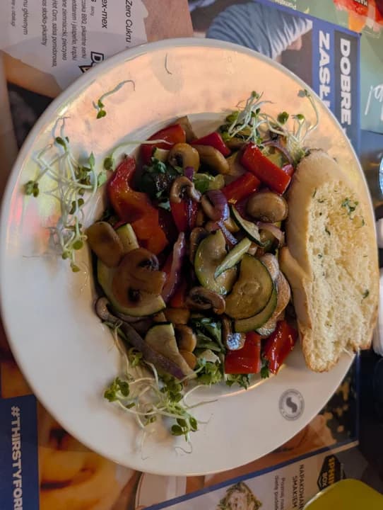 Odwiedziliśmy niedawno otwartą restaurację Sphinks w Jarocinie. Każdy zamówił inne danie. Jakie wrażenia? — zdjęcie 5 z 17