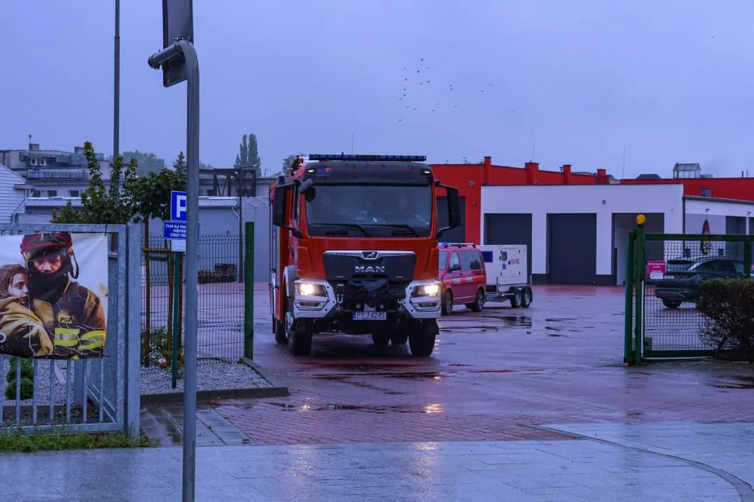 Jarocińscy strażacy w drodze do Kłodzka