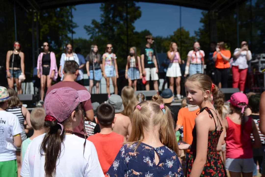 Ludzie na Jarocin Festiwal 2024