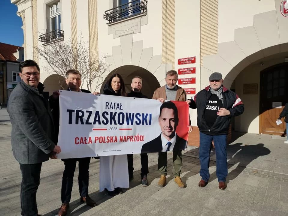 Poseł Mariusz Witczak w Jarocinie zachęcał do głosowania na Rafała Trzaskowskiego i wykorzystywania pieniędzy z KPO — zdjęcie 4 z 4